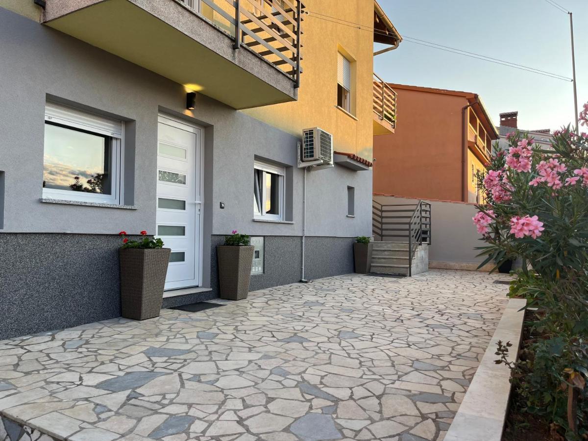 A & N With Free Private Parking Apartmán